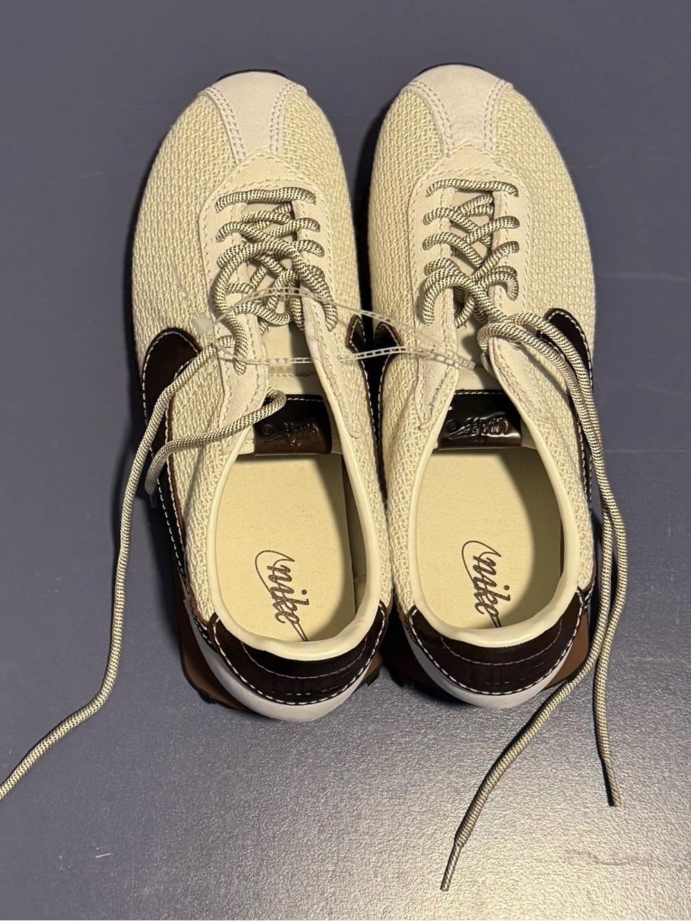 Nike Men's Cream and Brown Low-Top Sneakers